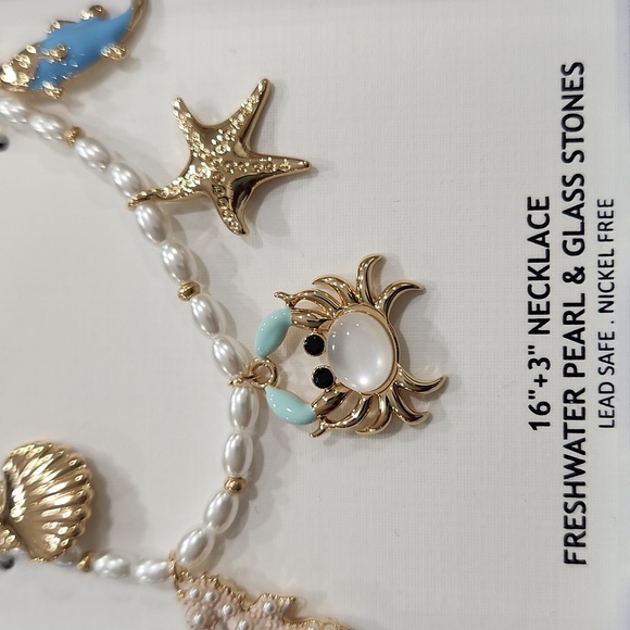 🔹️Piper K🔹️ gorgeous nautical charm 16" Sea necklace Sheahorse Star Shells ✨🦀 - Picture 4 of 7